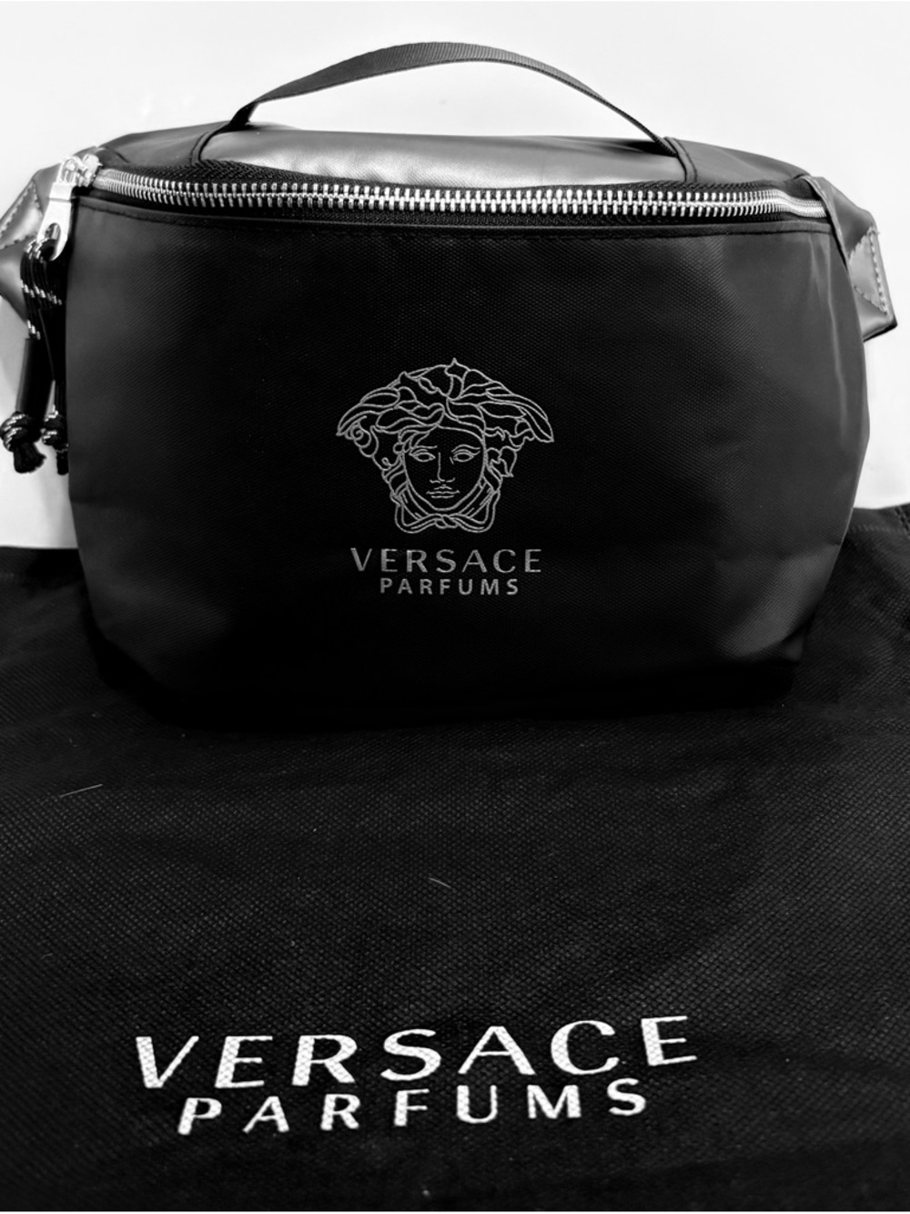 Versace Black Parfums Zip Travel Case Gany Pack Black Dust Bag